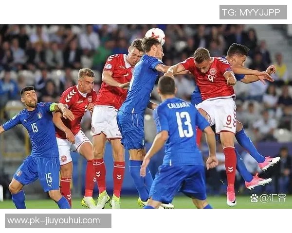 精彩球星足球表演赛全程回顾 顶级球员齐聚一堂展开激烈对决 精彩球星足球表演赛全程回顾 顶级球员齐聚一堂展开激烈对决