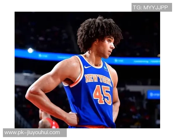 现役中锋球星盘点：全球顶级中锋的风采与影响力分析